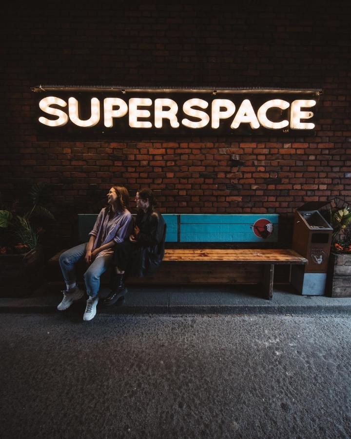 Superbude Hamburg St Pauli エクステリア 写真
